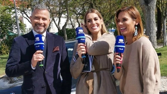 Trânsito interrompido na Praça Marquês de Marialva para transmissão do Aqui Portugal, da RTP1