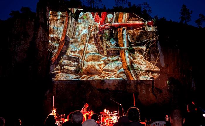 Pedreira em Ançã iluminou-se com foto-concerto