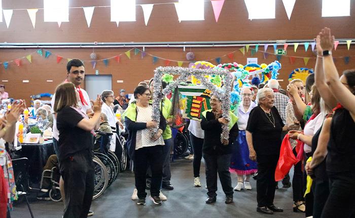 Centenas de seniores participaram e festejaram os Santos Populares em Cantanhede