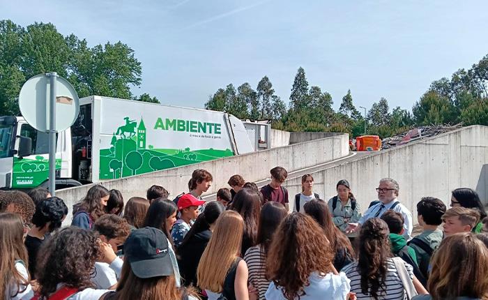 Ações de sensibilização ambiental direcionadas para os mais jovens