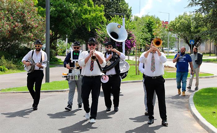 Jazz e bandas filarmónicas animam o centro da cidade de Cantanhede