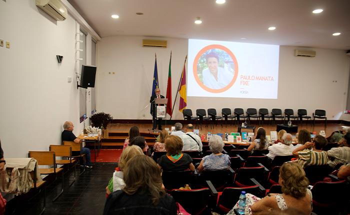 Conversas com autores locais assinalaram aniversário da Biblioteca Municipal